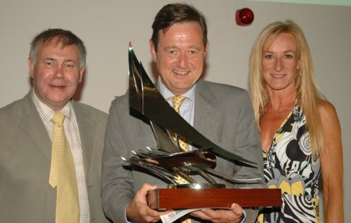 from left Iain Shepard, Chairman of Marine South East, centre James Grazebrook, MD of Halyard and Jane Wilson, Exhibition Manager at Seawork © SW